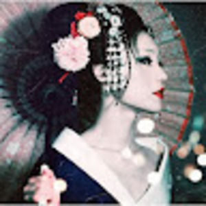 Meet your Posher, Emilia